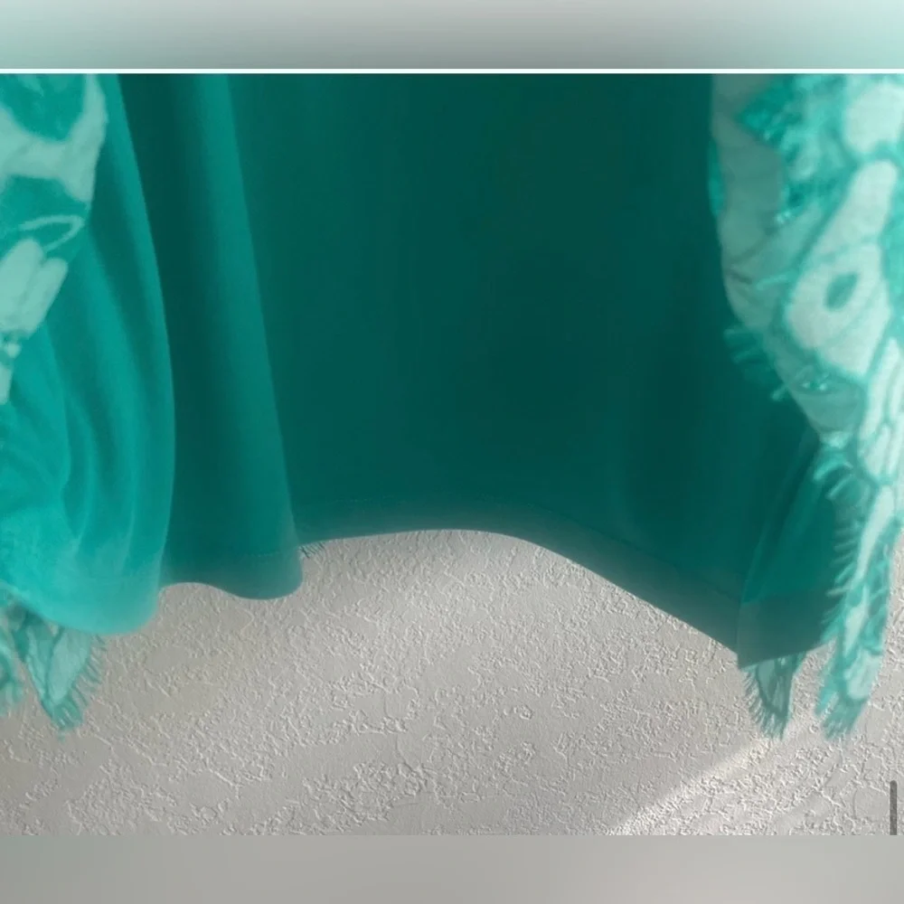 Isaac Mizrahi Live! Green Crochet Lace Overlay Tunic Top Sz Lg beautifu… - Picture 11 of 11